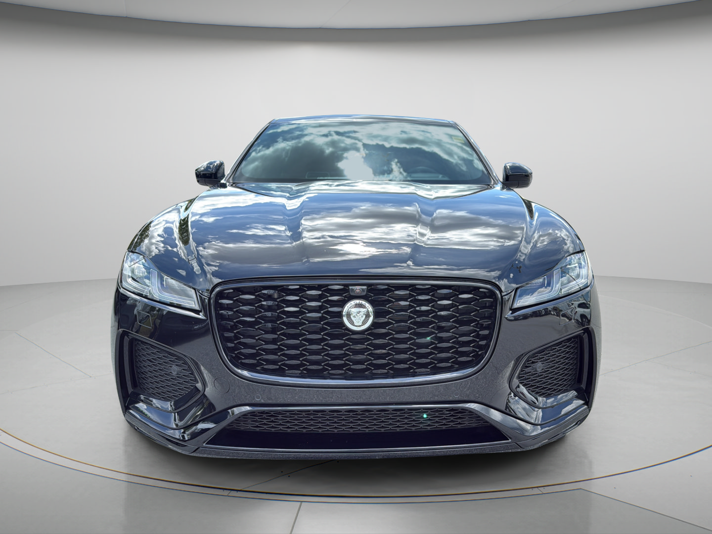 2026 Jaguar F-PACE R-Dynamic S