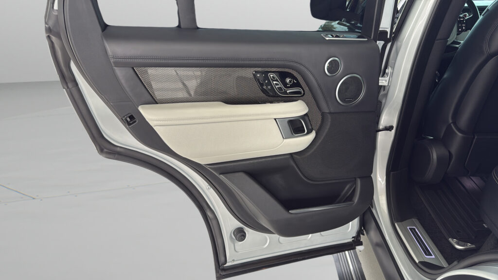 2021 Land Rover Range Rover SV Autobiography Dynamic