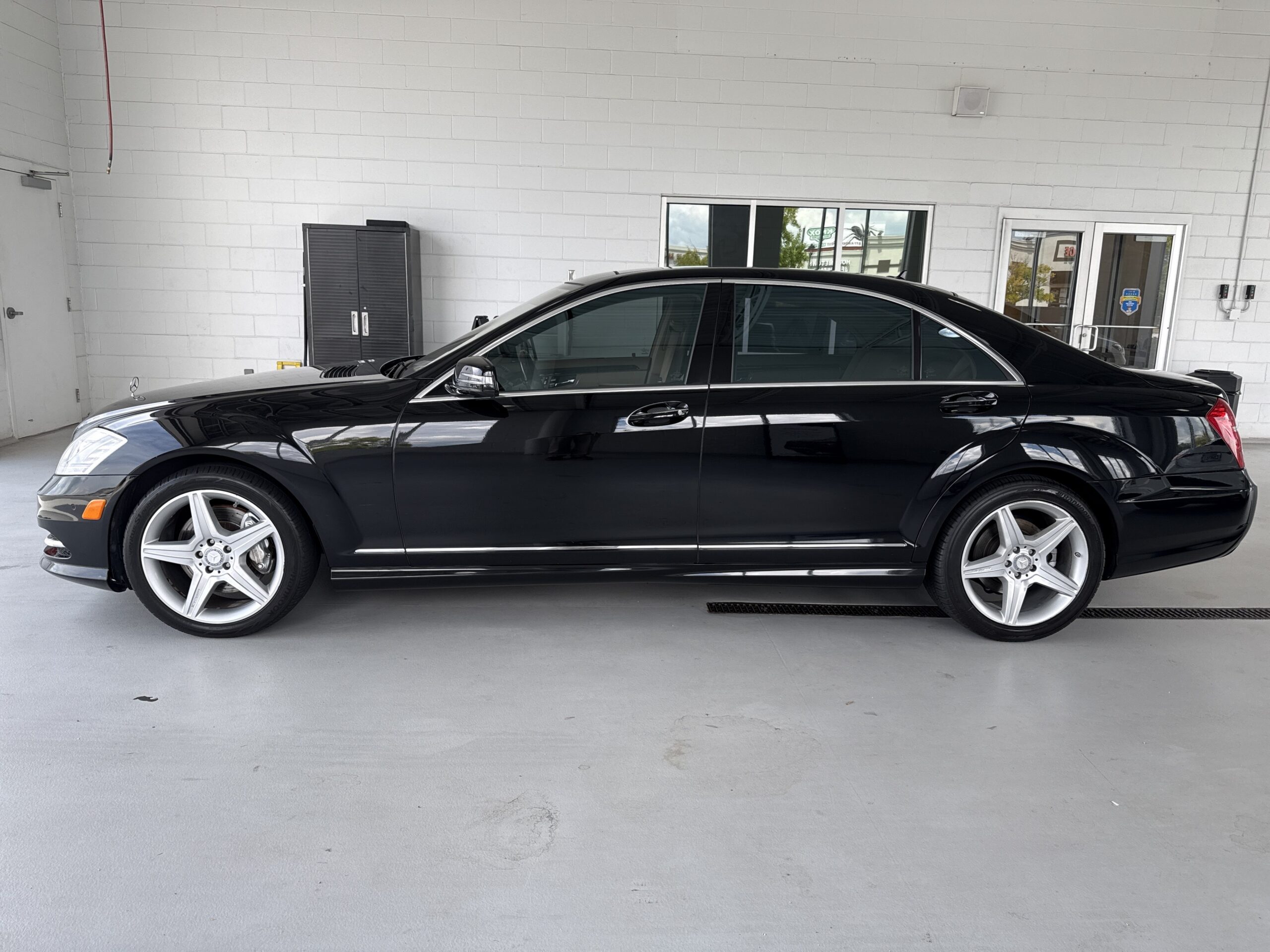 2011 Mercedes-Benz S-Class S 550