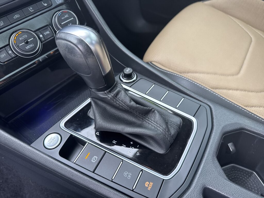 2020 Volkswagen Jetta SEL Premium