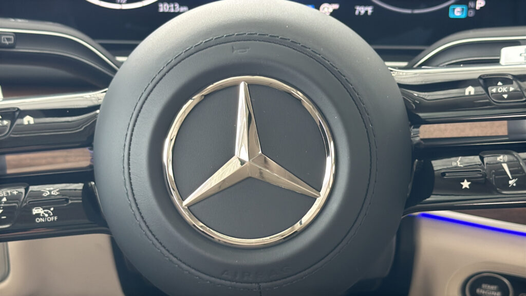 2026 Mercedes-Benz  GLS 450