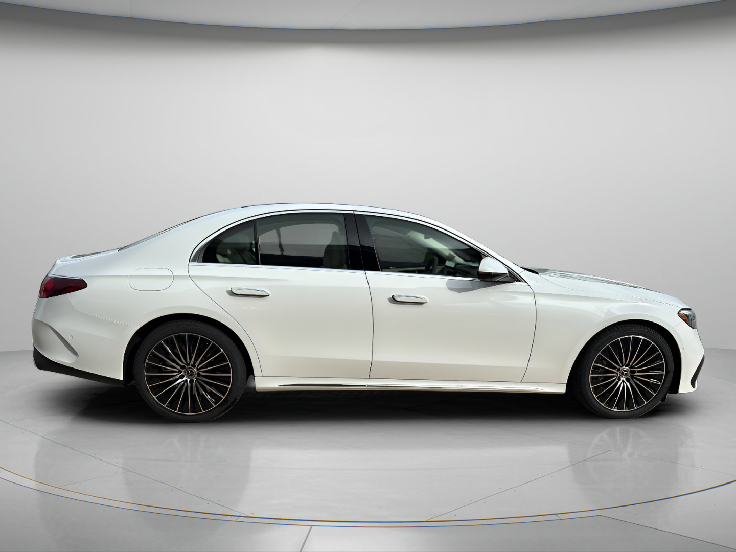 2027 Mercedes-Benz  E 450