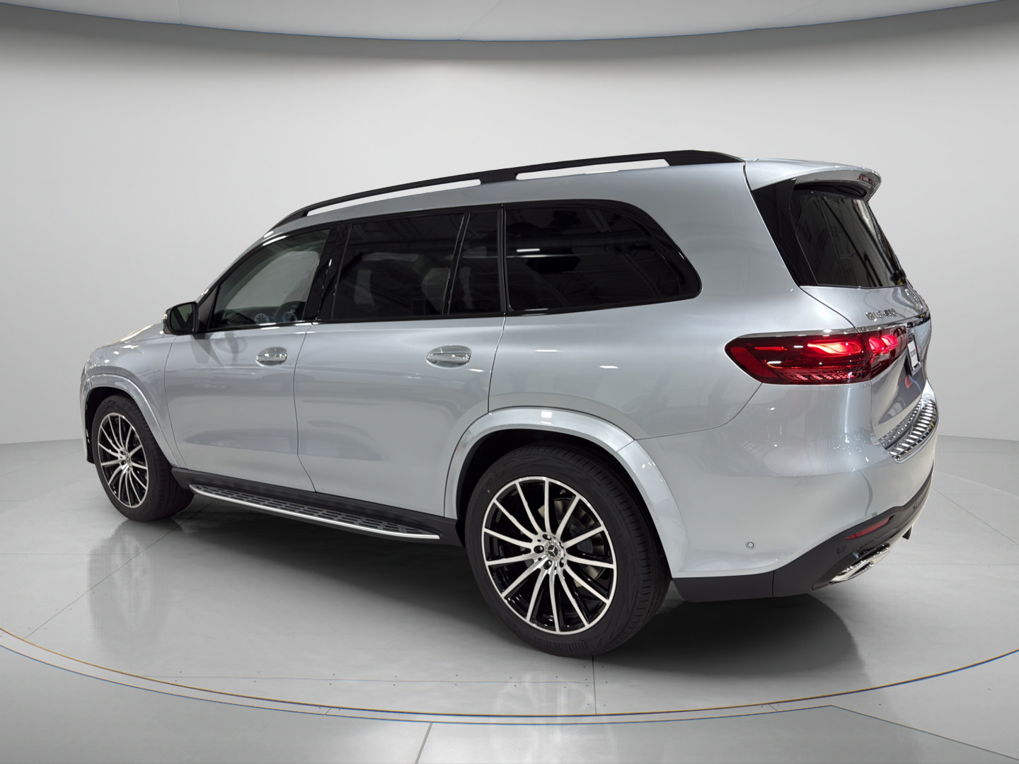 2026 Mercedes-Benz  GLS 450