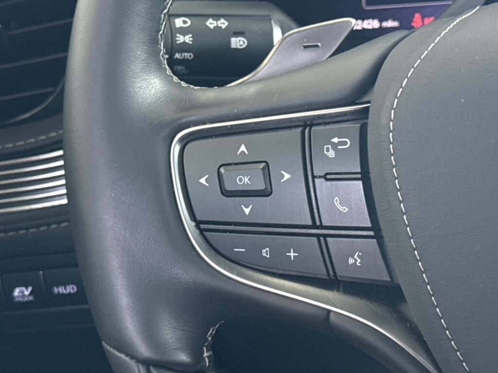 2023 Lexus LS LS 500h