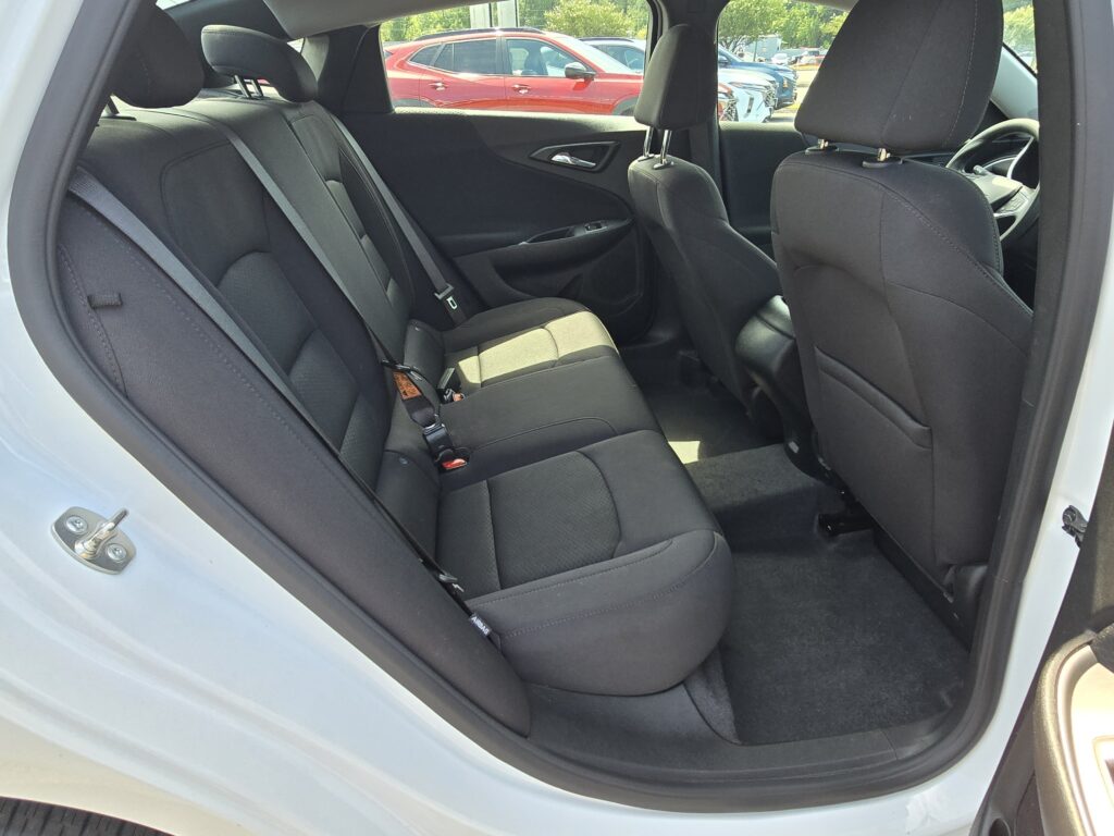2024 Chevrolet Malibu LS