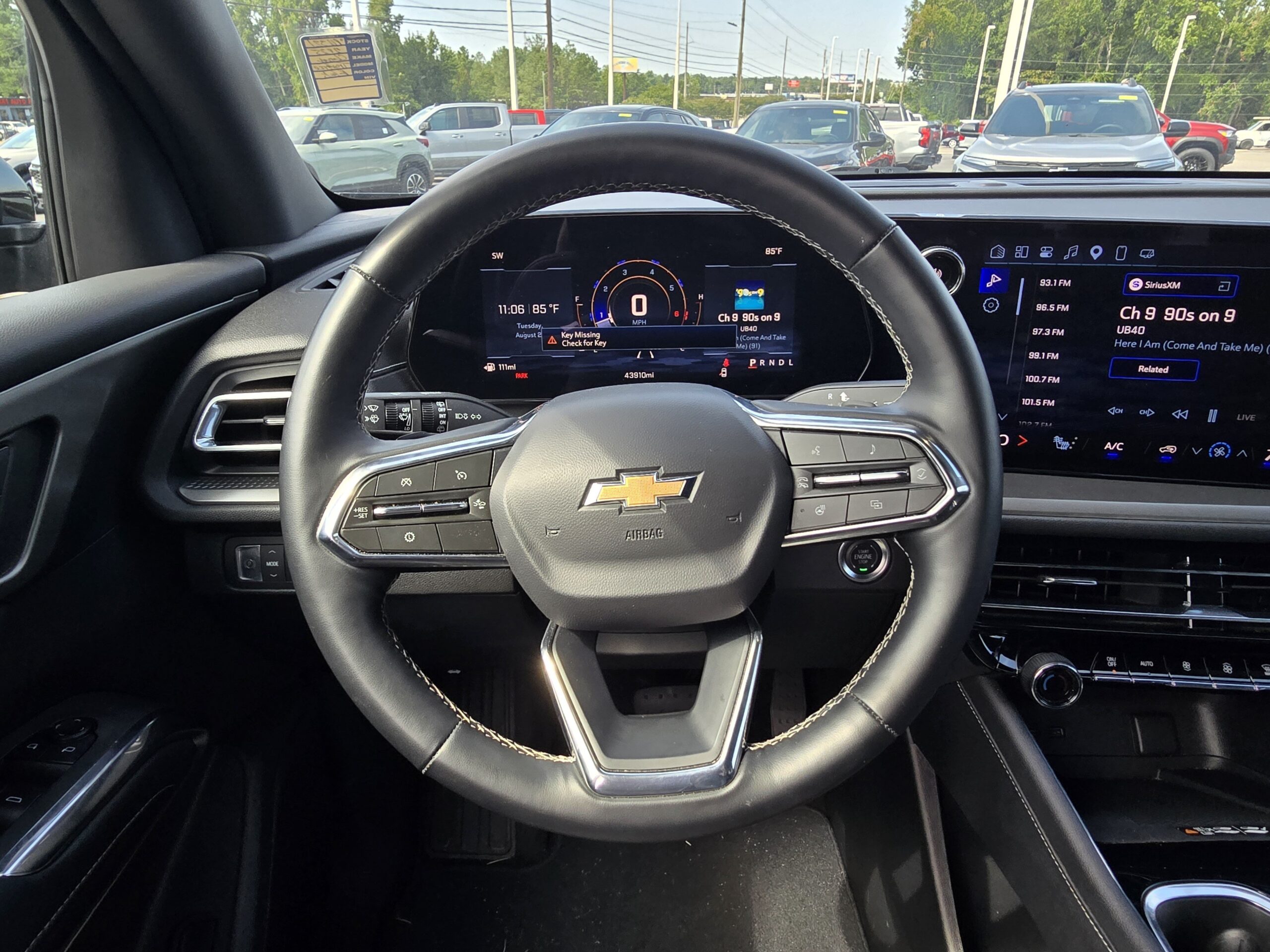 2025 Chevrolet Traverse FWD LT