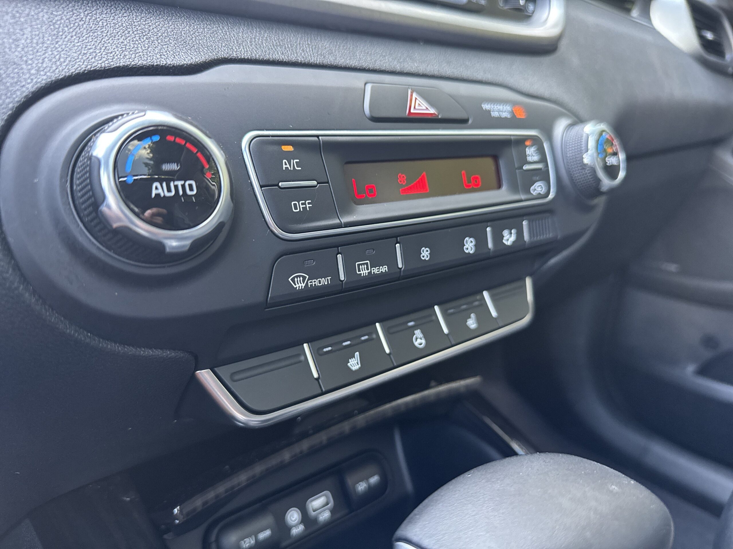 2019 Kia Sorento EX V6