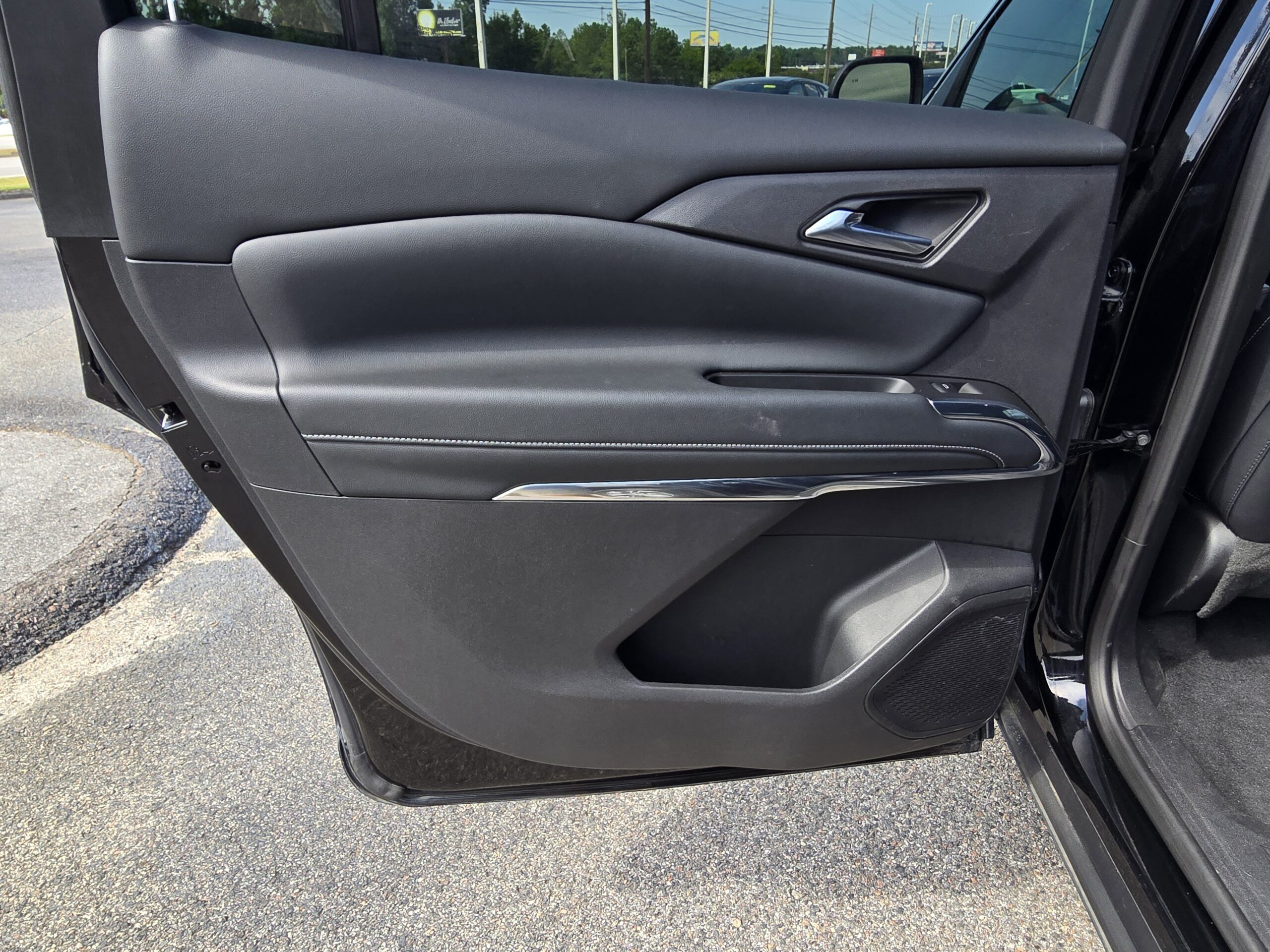 2025 Chevrolet Traverse FWD LT