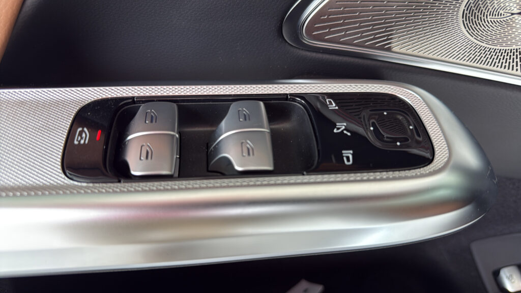 2027 Mercedes-Benz  E 350