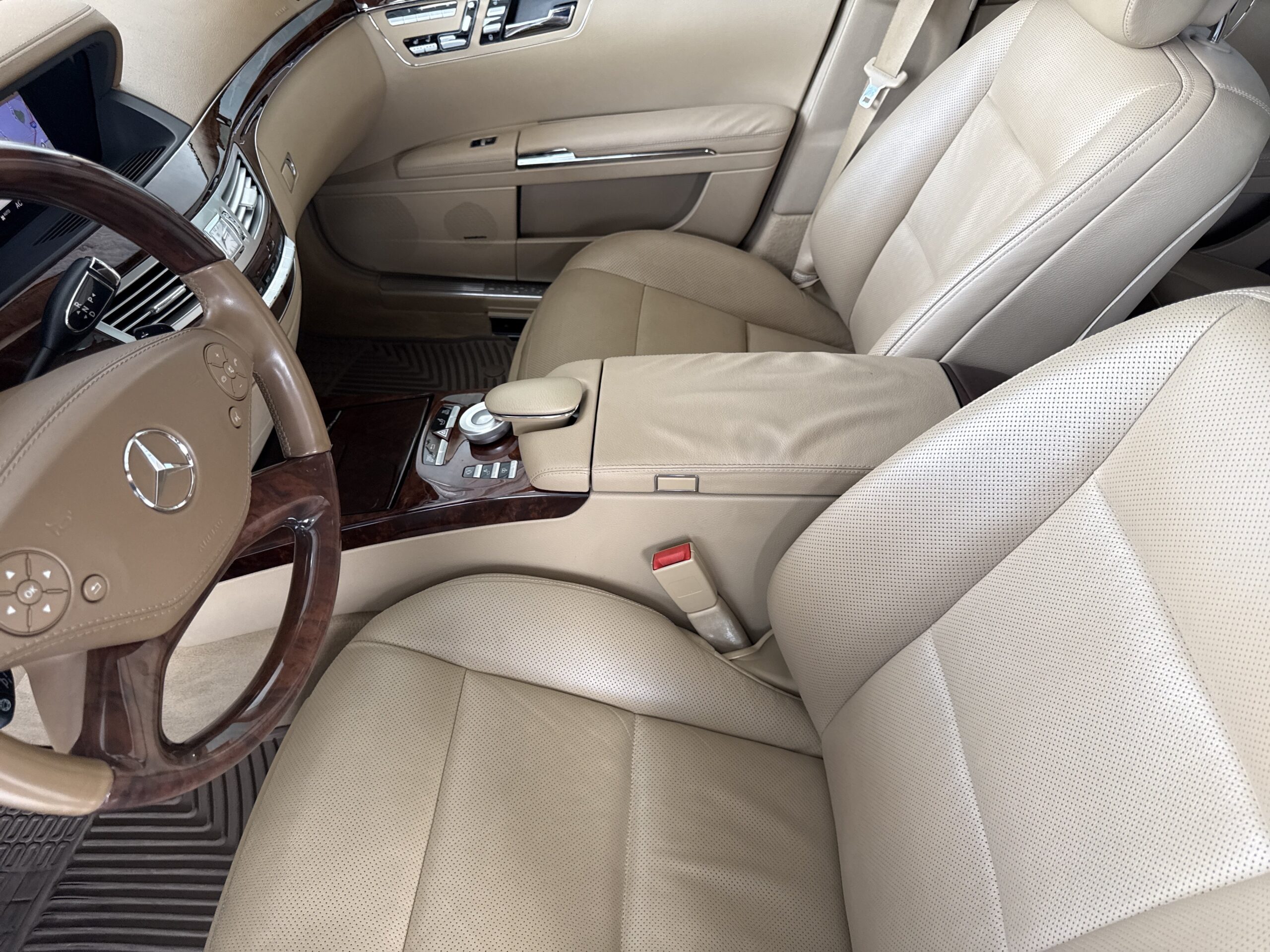 2011 Mercedes-Benz S-Class S 550