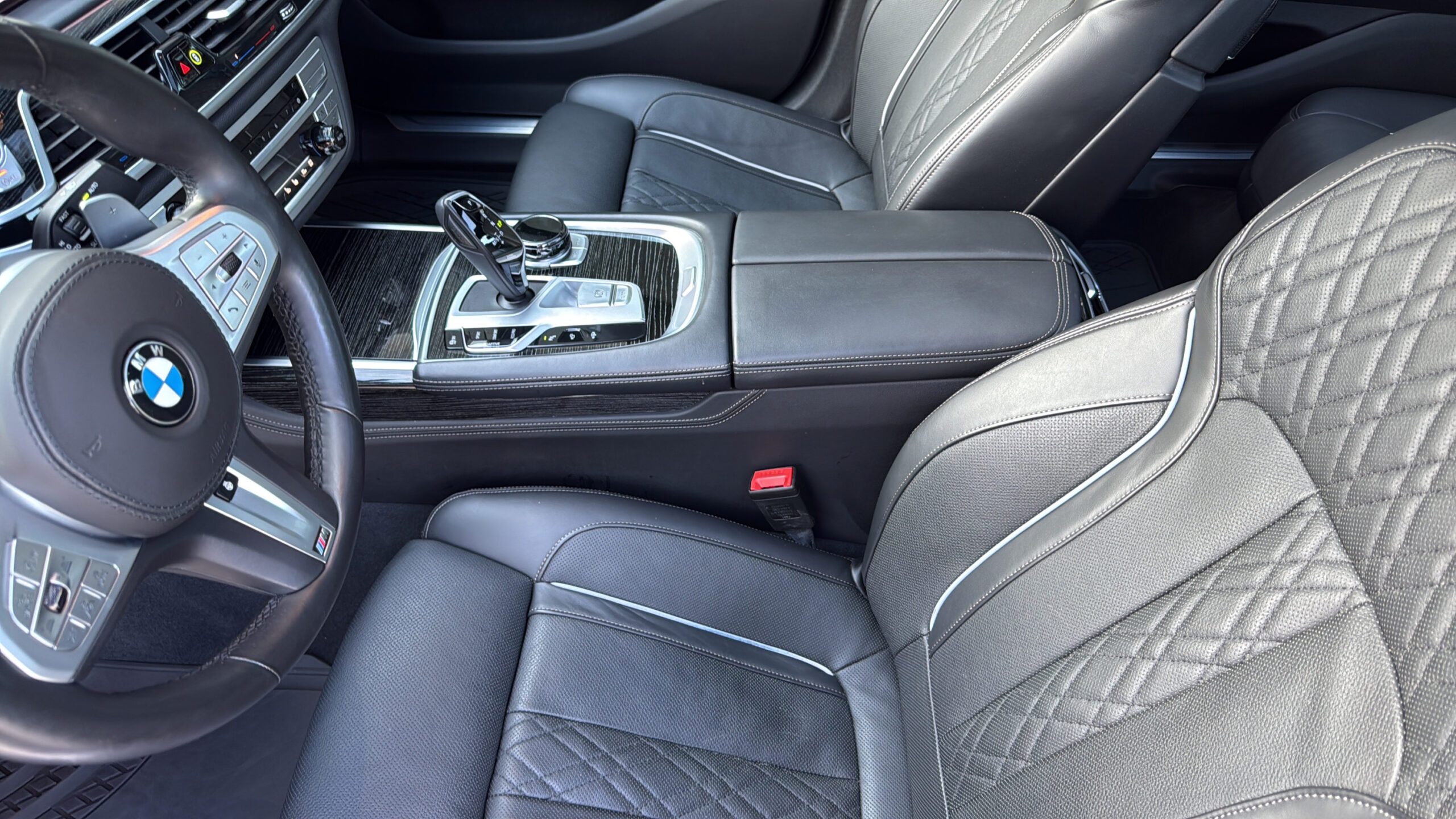 2022 BMW 7 Series 740i xDrive
