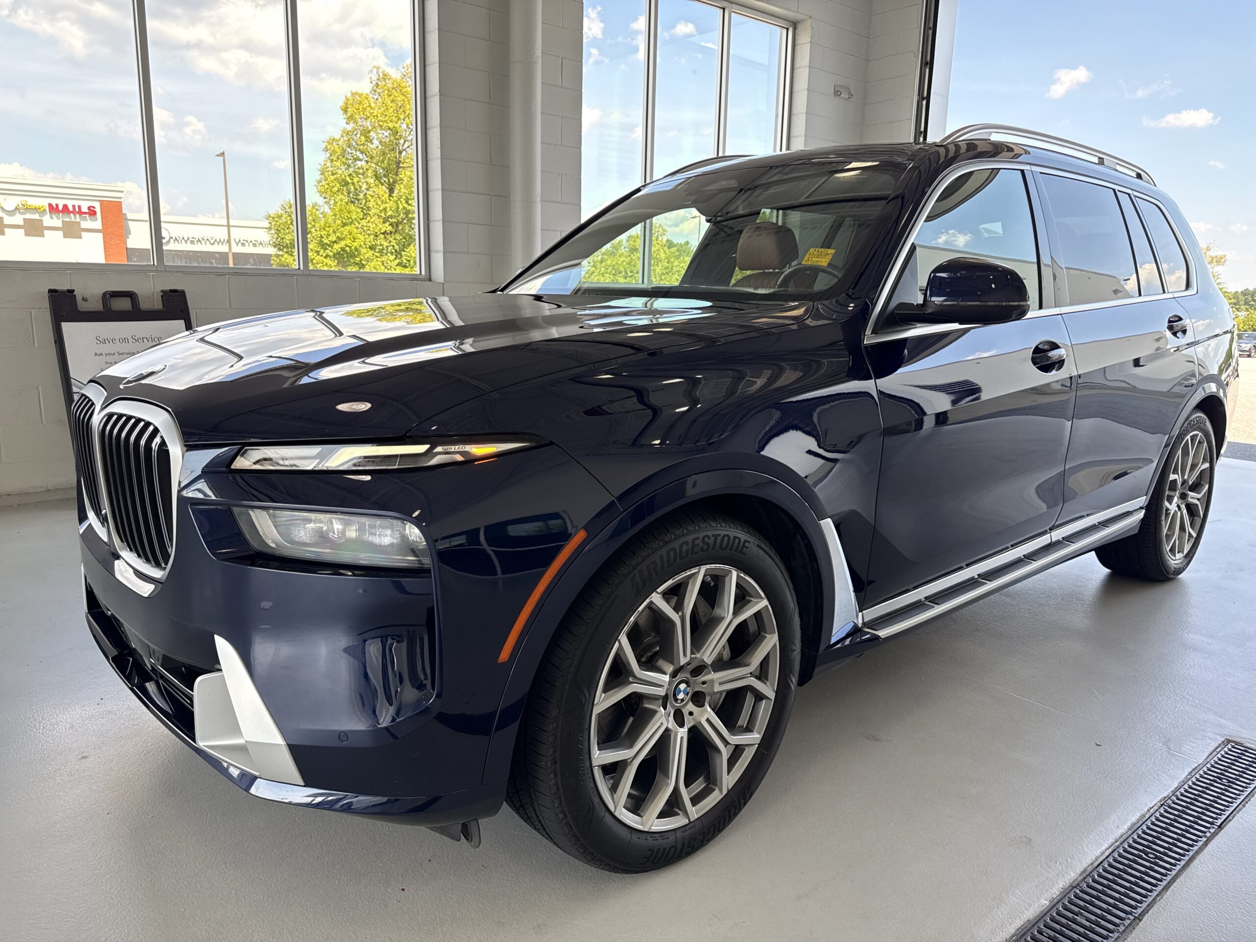 2023 BMW X7 xDrive40i