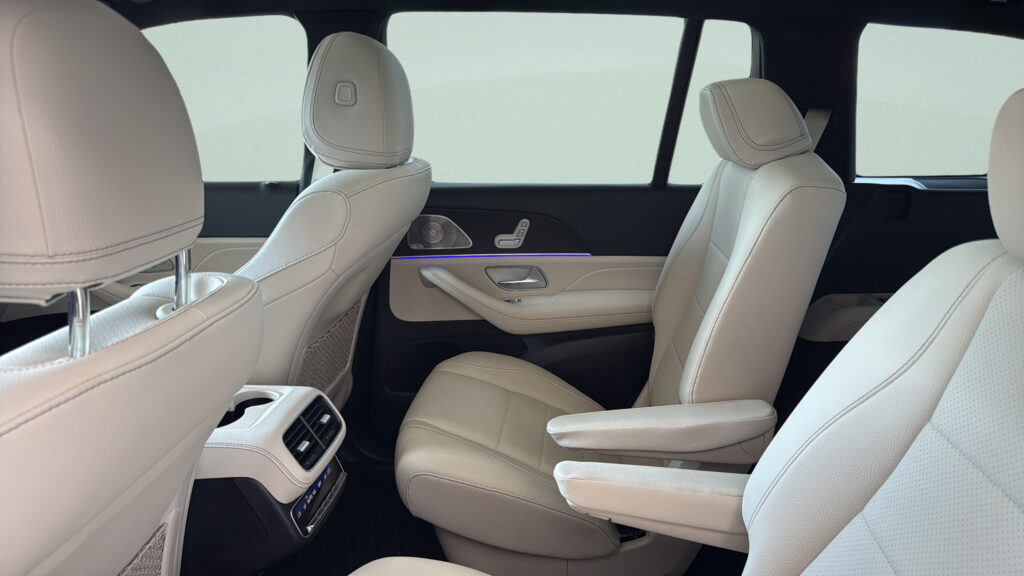2025 Mercedes-Benz  GLS 450