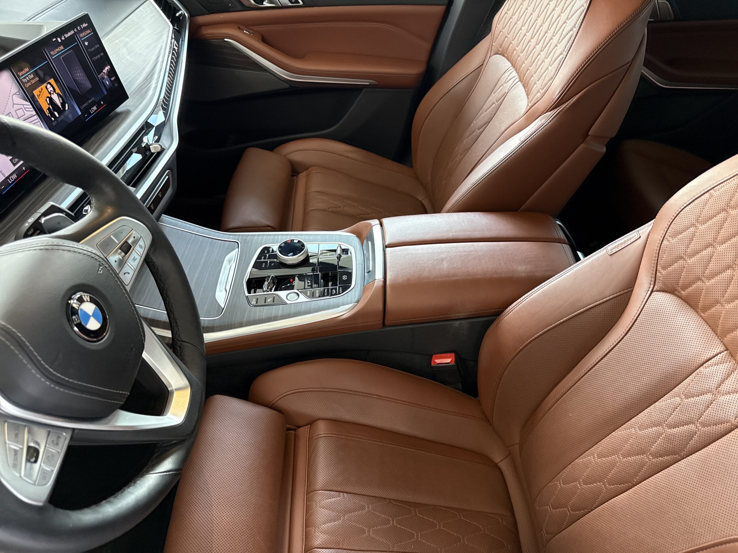 2023 BMW X7 xDrive40i