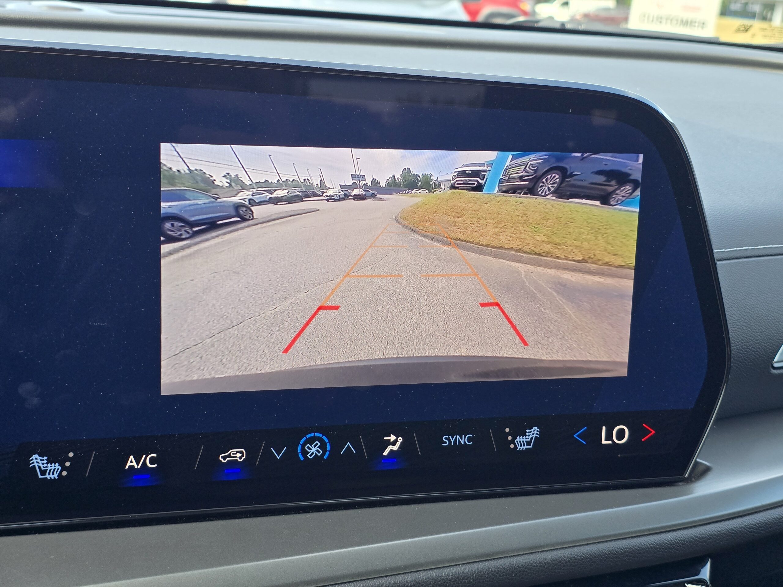 2025 Chevrolet Traverse FWD LT