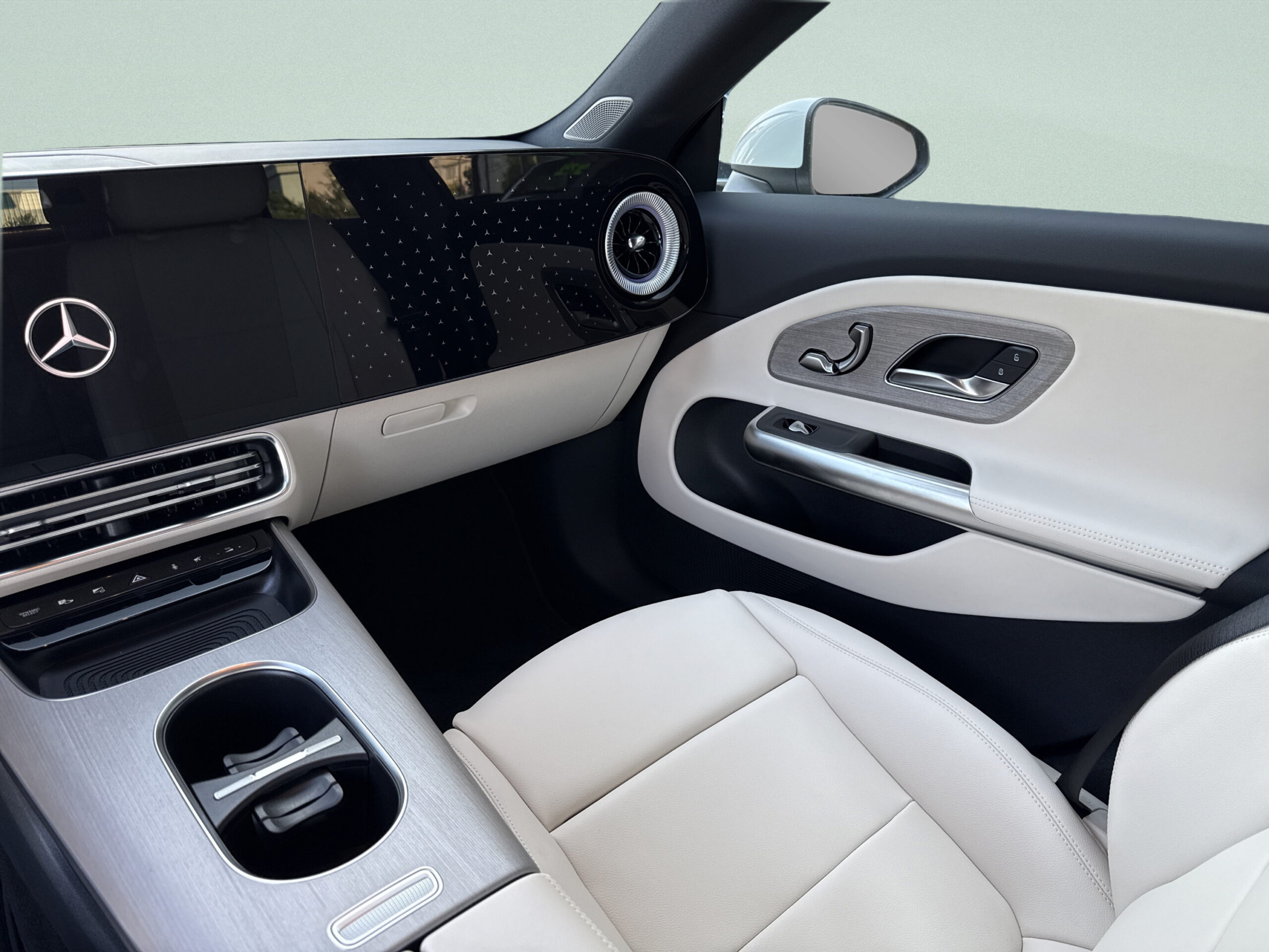 2027 Mercedes-Benz  CLA 220 Hybrid