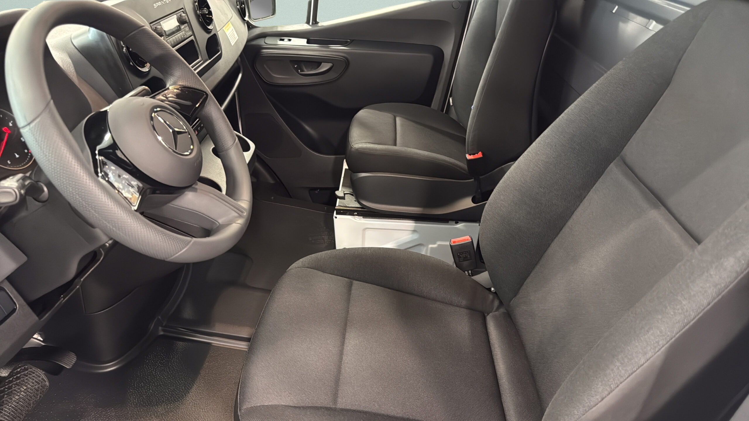 2026 Mercedes-Benz Sprinter Cargo Van Worker