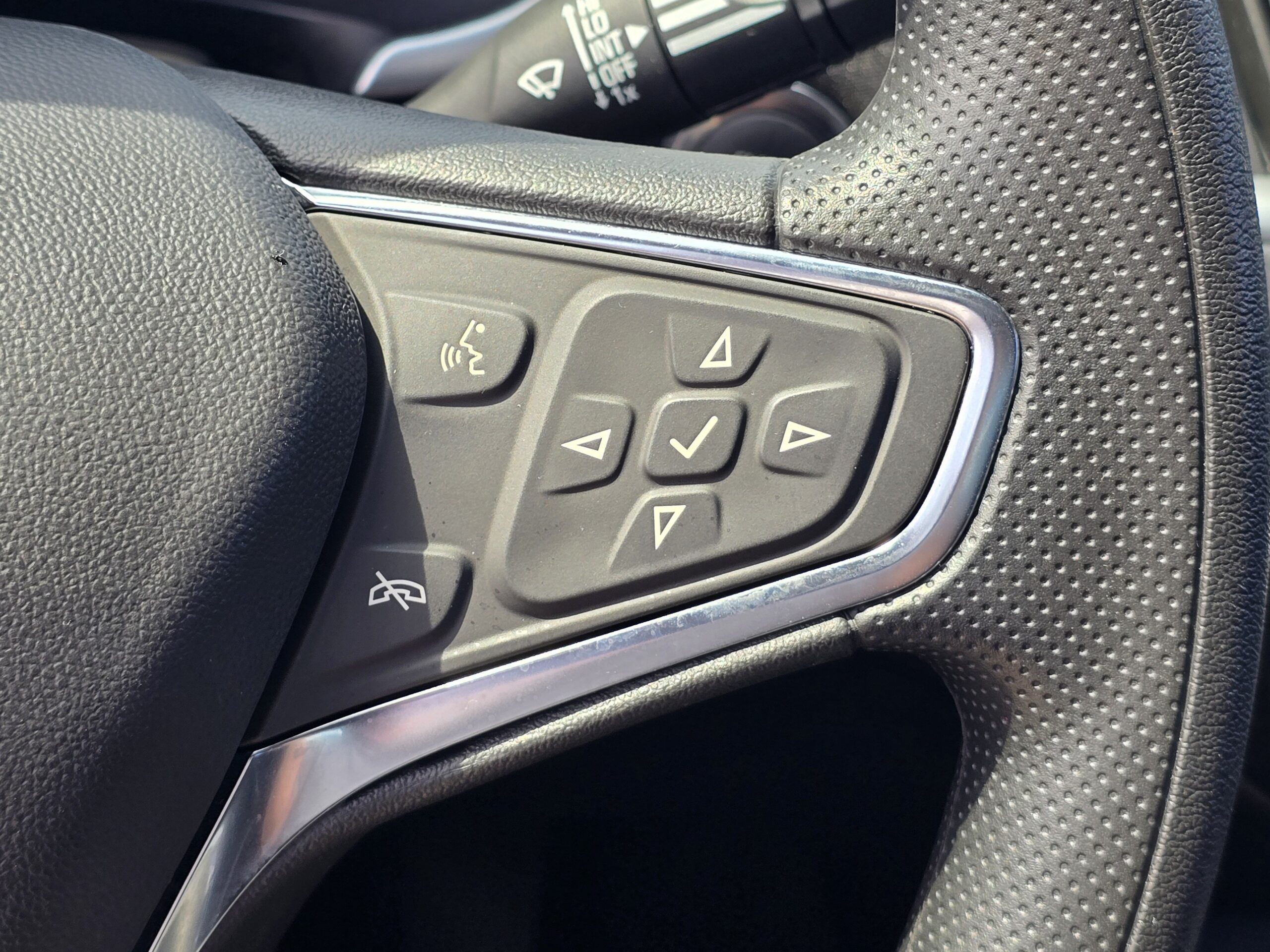 2024 Chevrolet Malibu LS