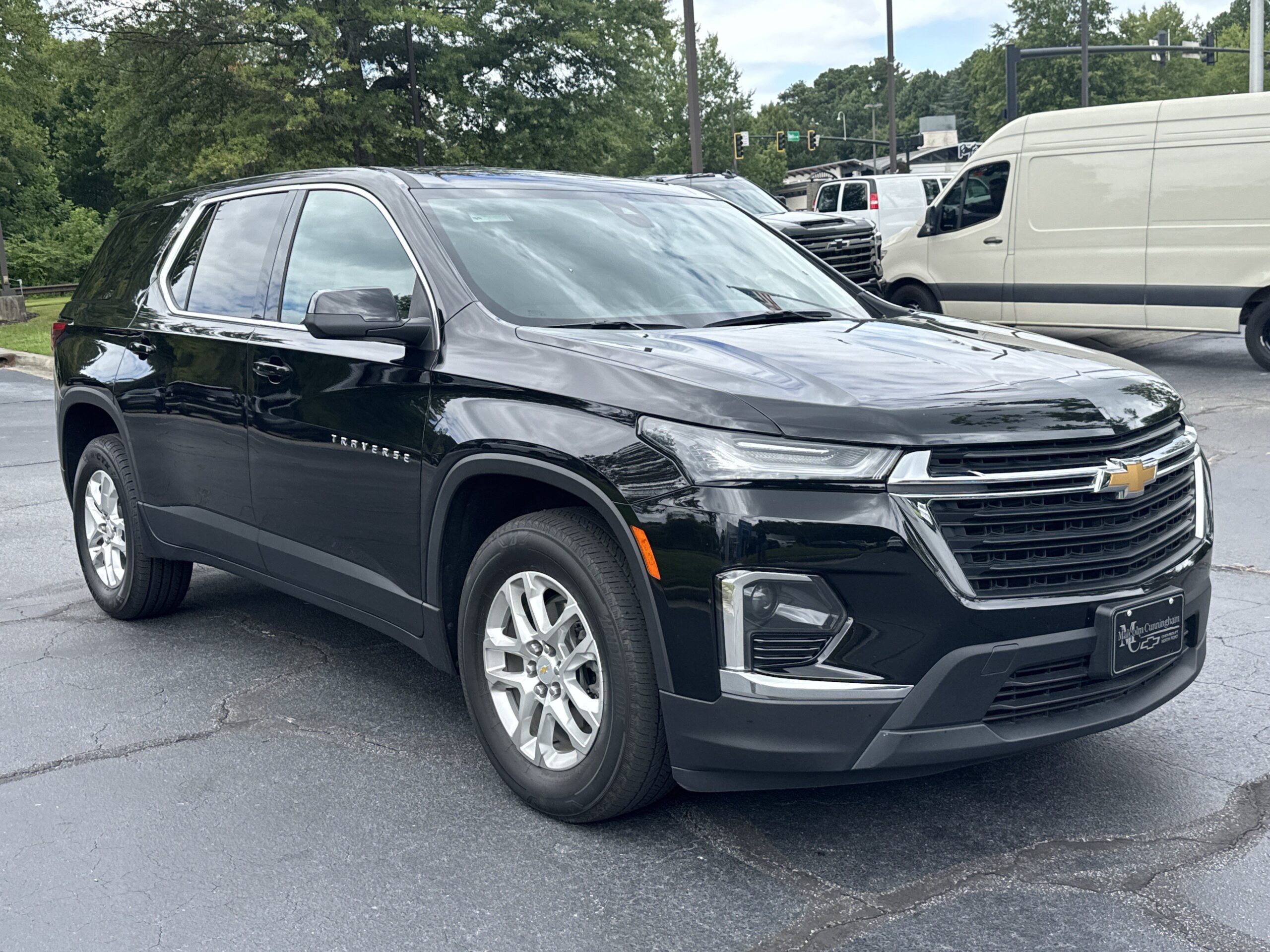 2023 Chevrolet Traverse LS
