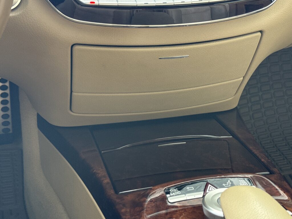 2011 Mercedes-Benz S-Class S 550