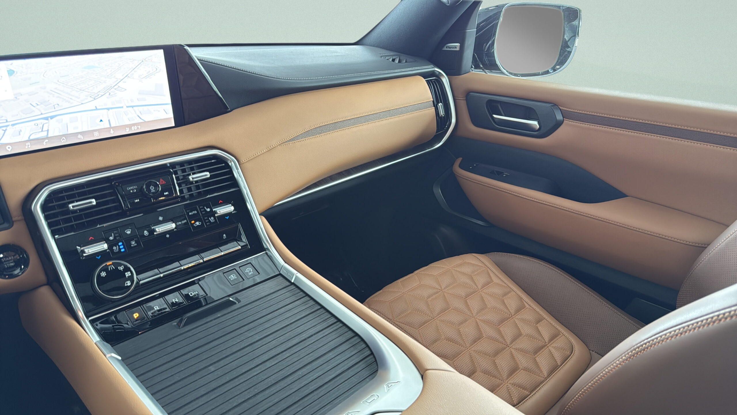 2025 Nissan Armada Platinum Reserve