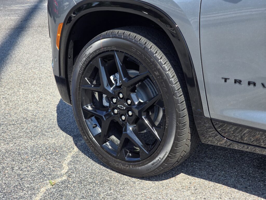 2026 Chevrolet Traverse FWD RS