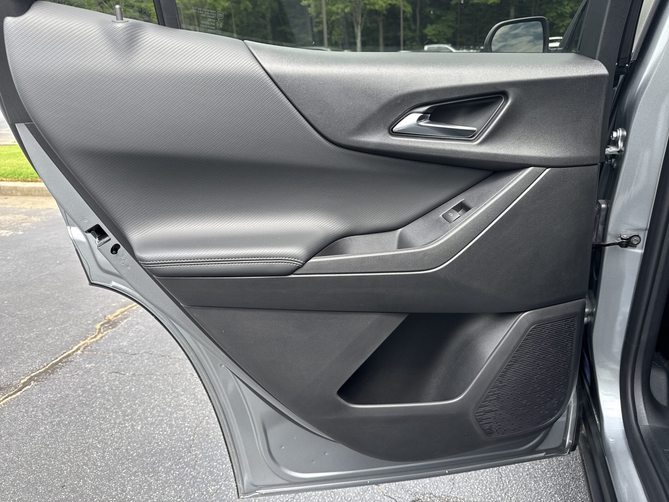 2027 Chevrolet Equinox FWD LT