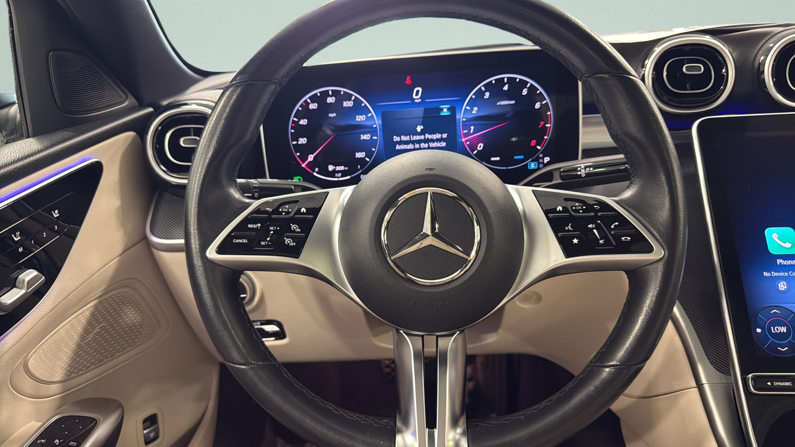 2025 Mercedes-Benz  C 300