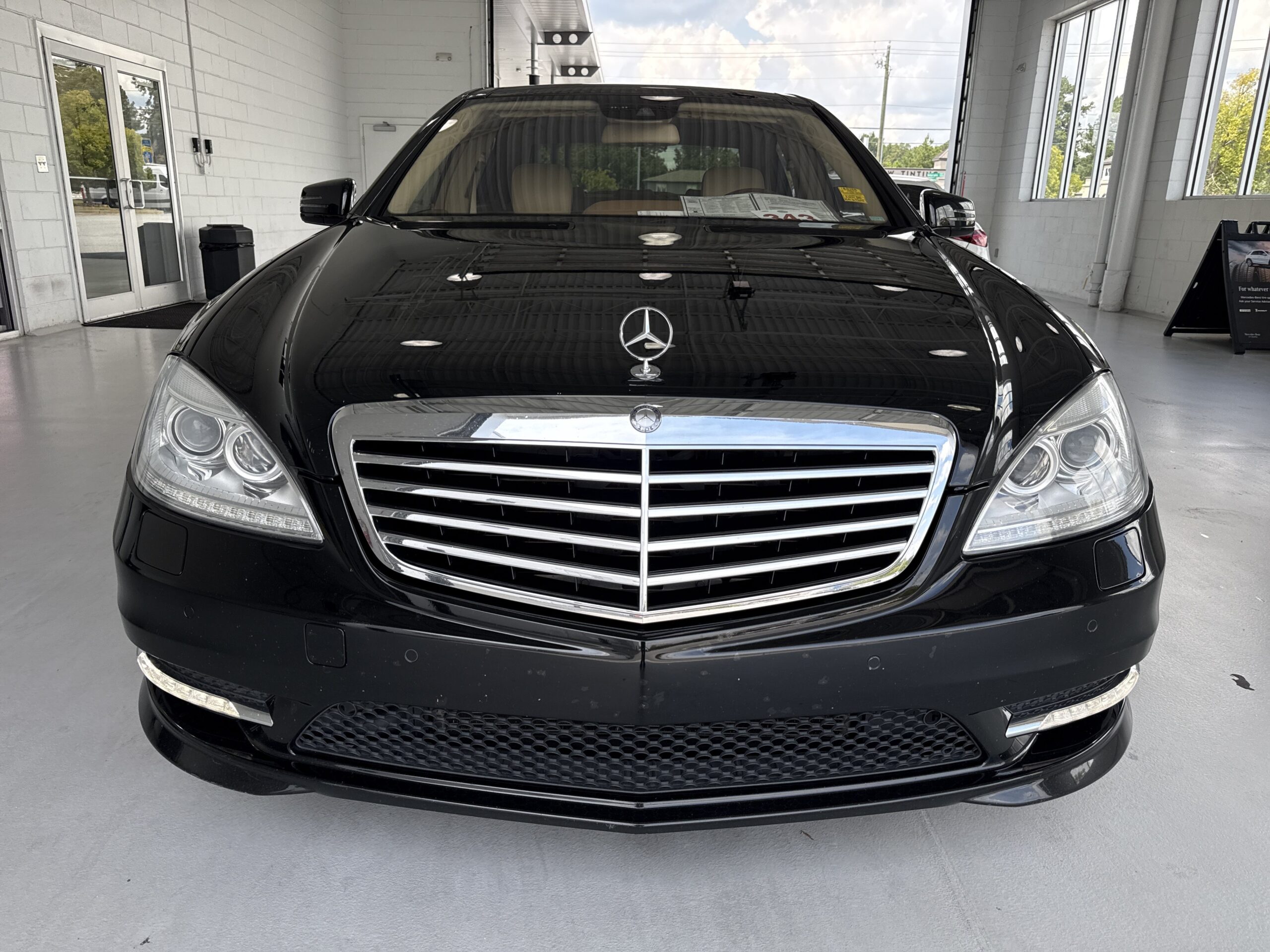 2011 Mercedes-Benz S-Class S 550
