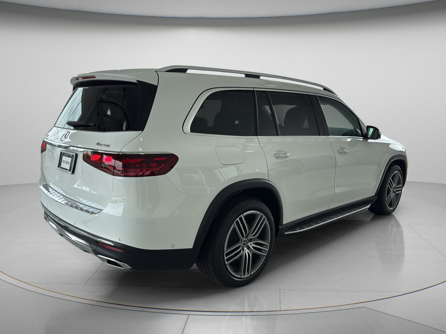 2026 Mercedes-Benz  GLS 450