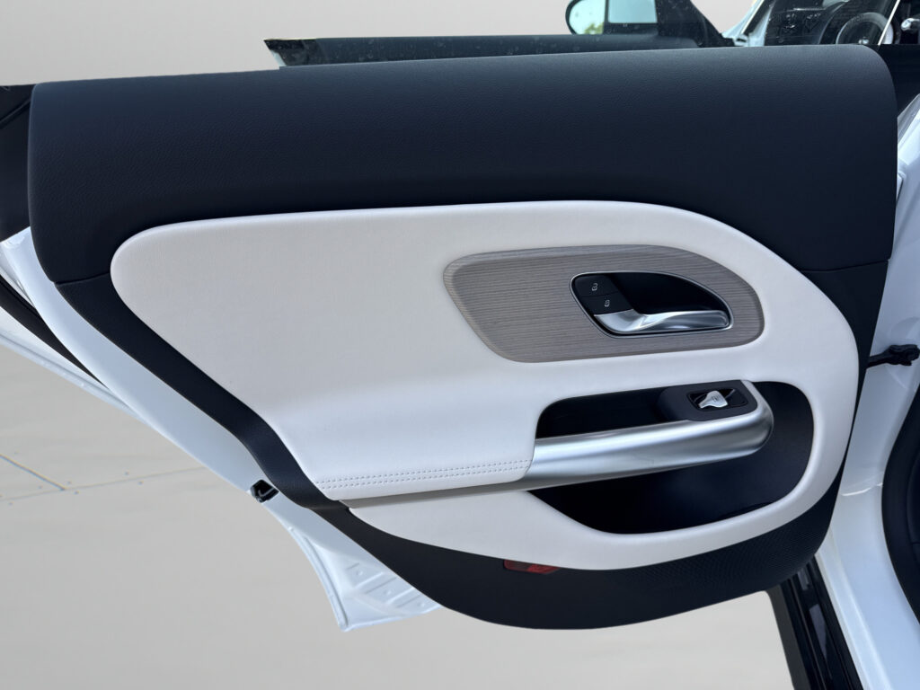 2027 Mercedes-Benz  CLA 220 Hybrid