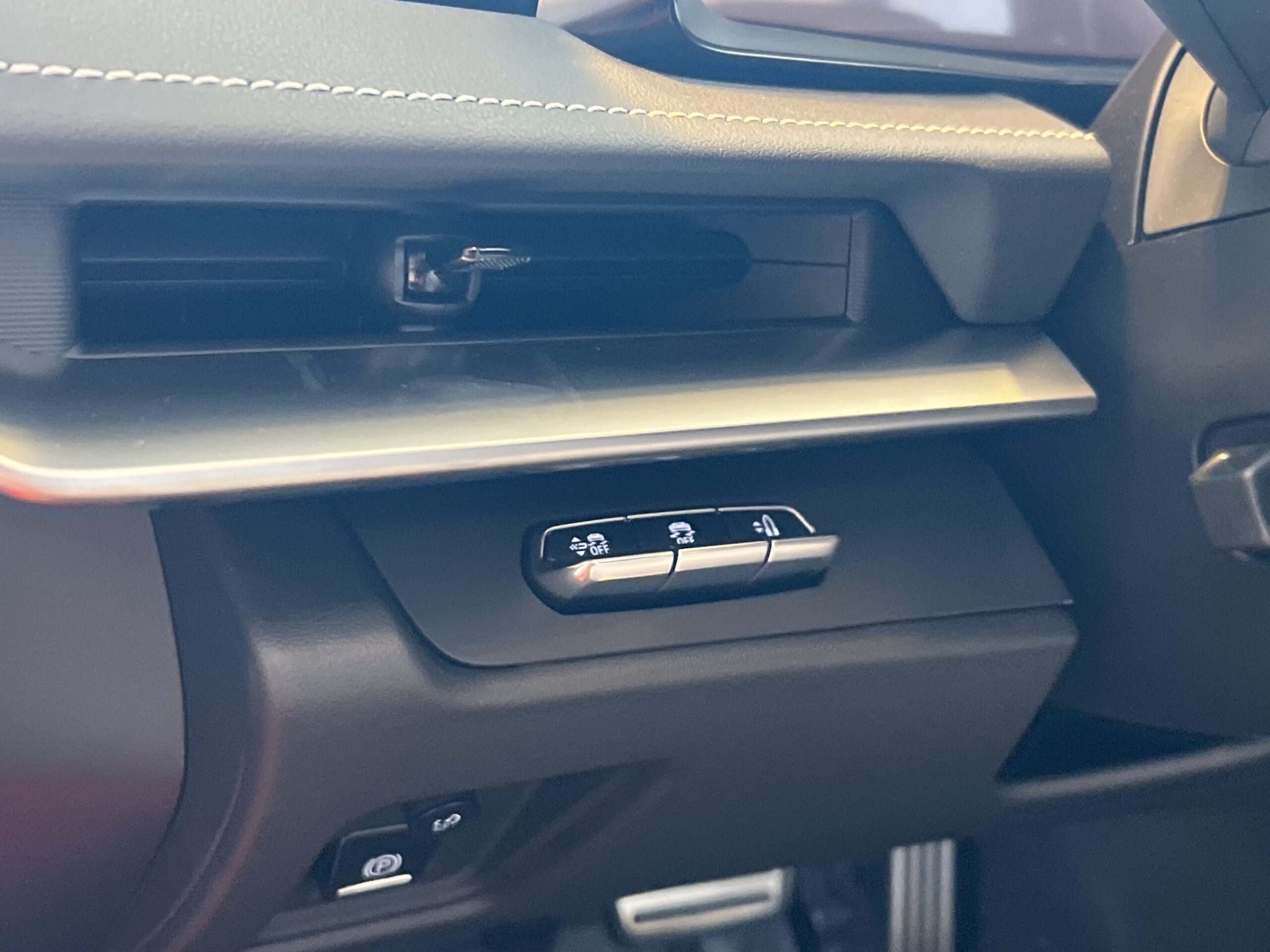 2027 Chevrolet Corvette 2LT