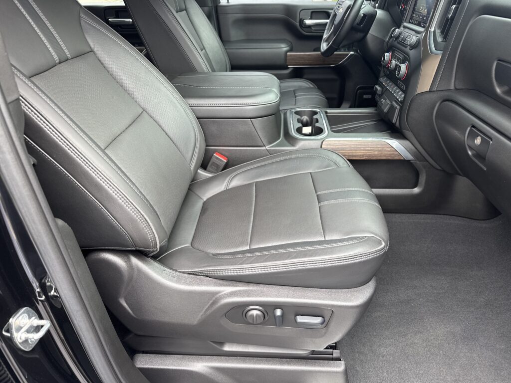 2023 Chevrolet Silverado 2500HD High Country