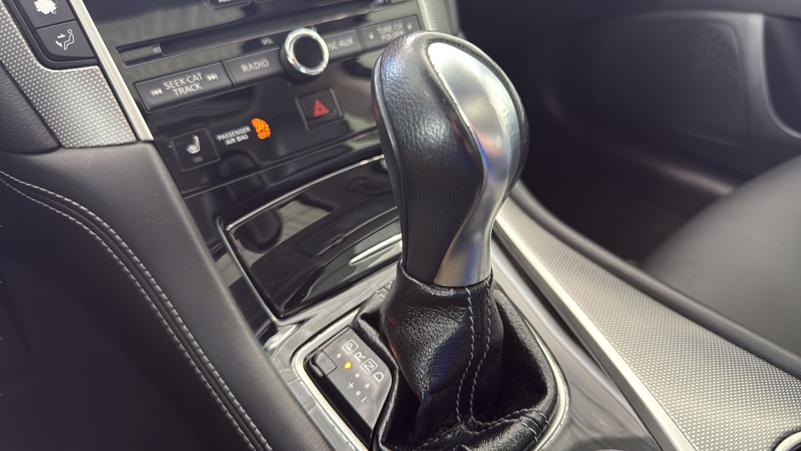 2015 INFINITI Q50 Premium