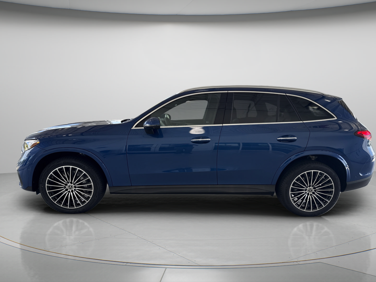 2027 Mercedes-Benz GLC GLC 300