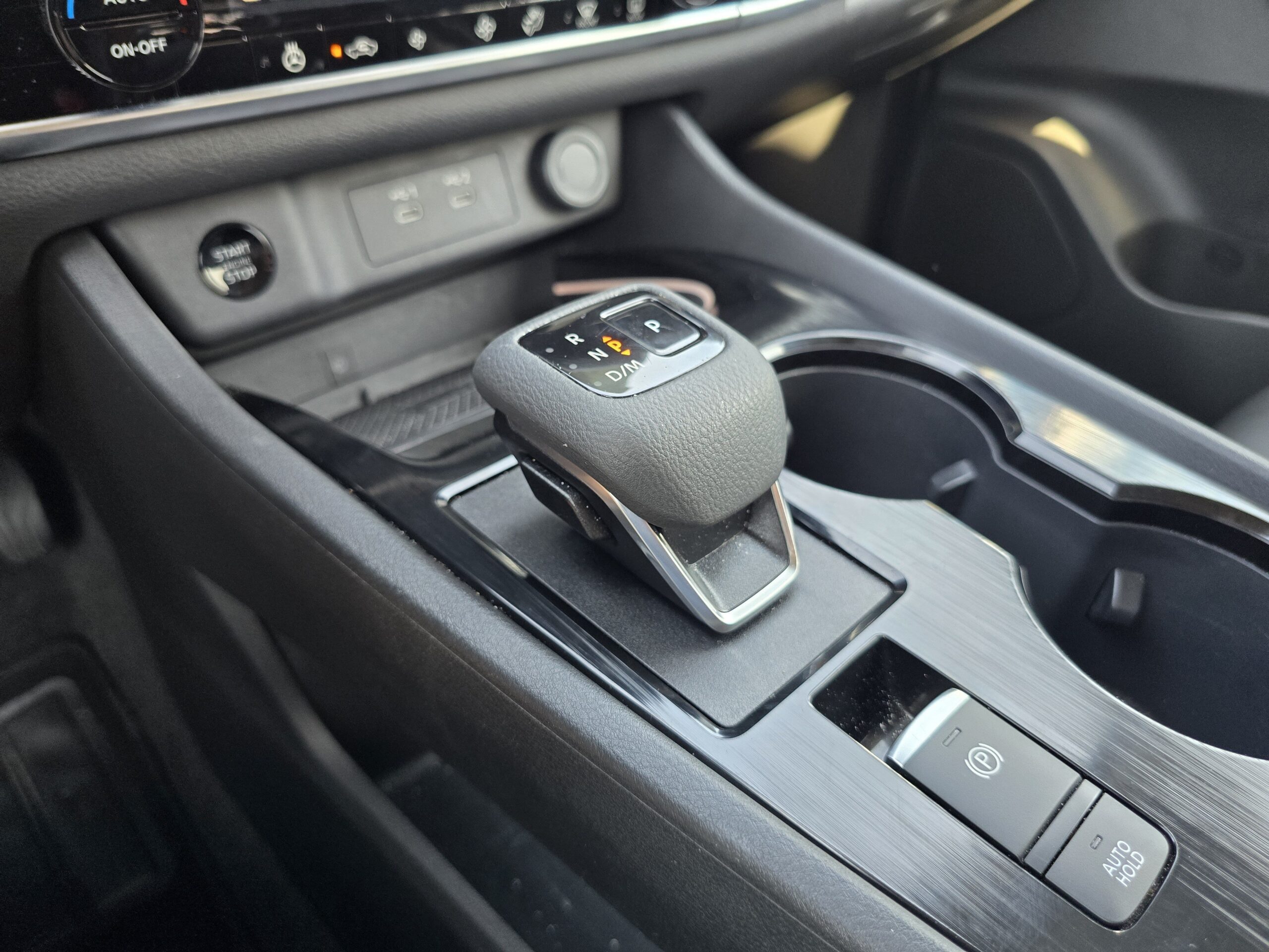 2026 Nissan Rogue SL