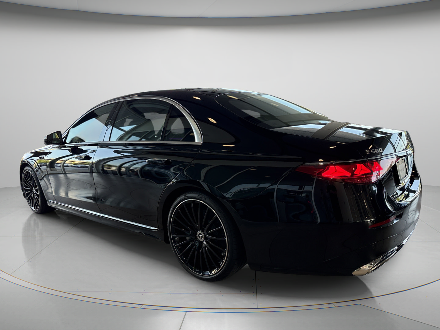 2027 Mercedes-Benz S-Class S 580