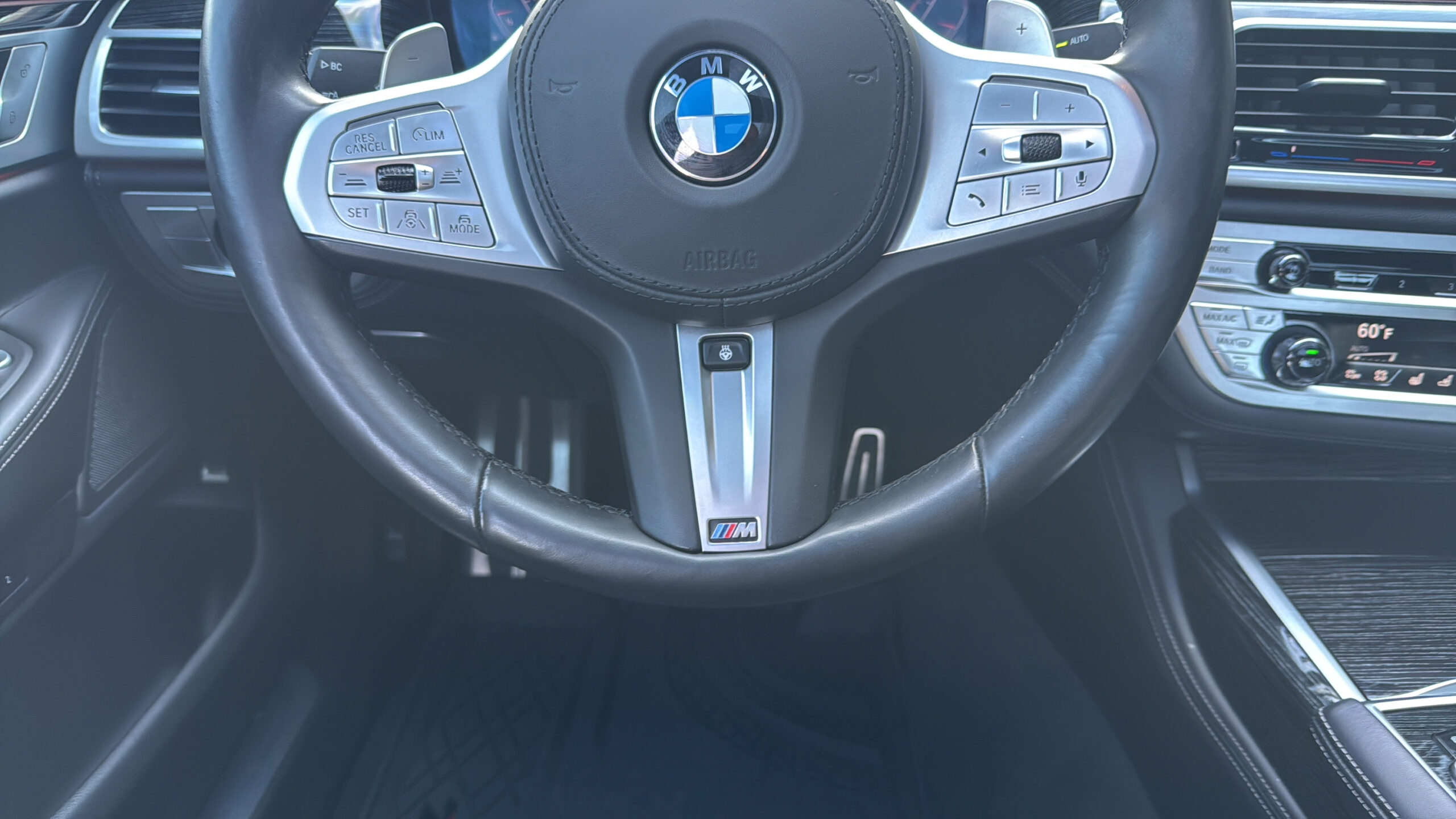 2022 BMW 7 Series 740i xDrive