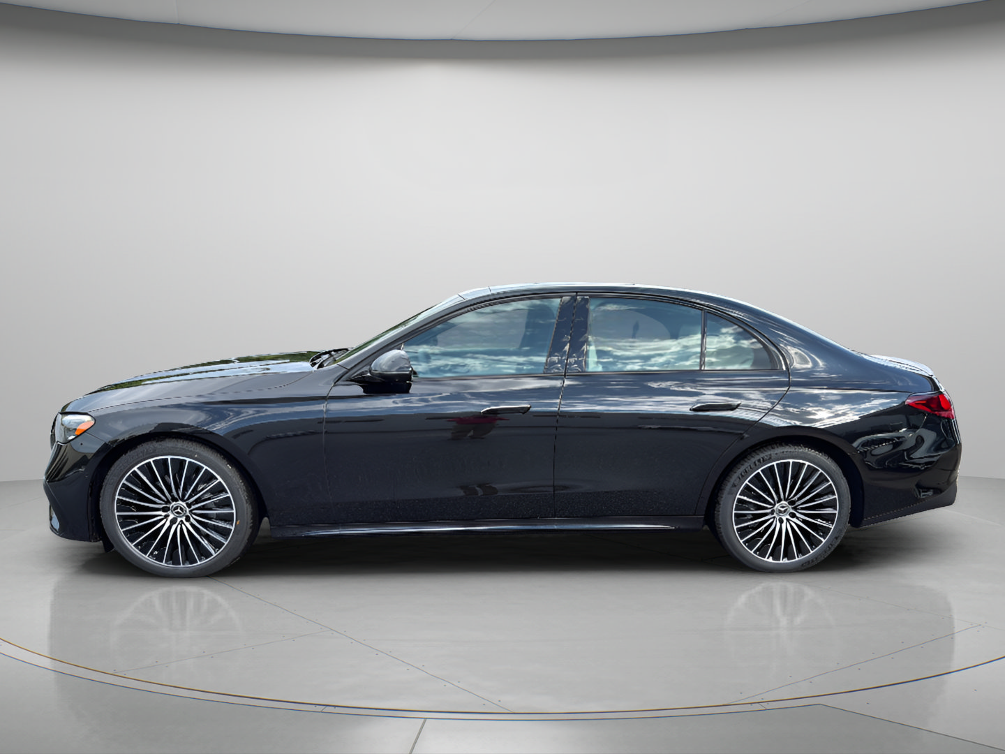 2027 Mercedes-Benz  E 350