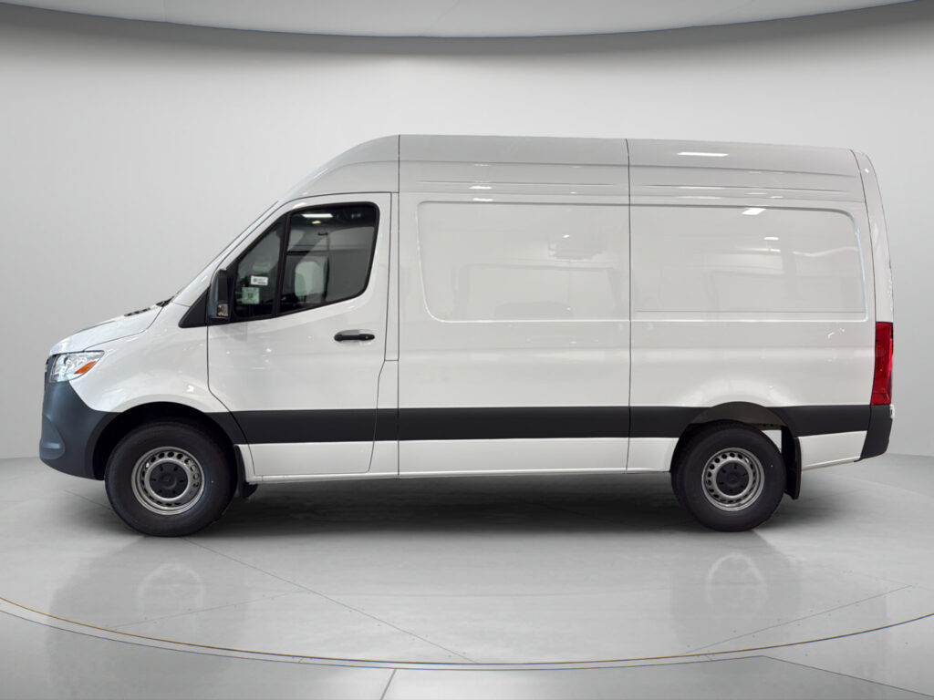 2026 Mercedes-Benz Sprinter Cargo Van Worker