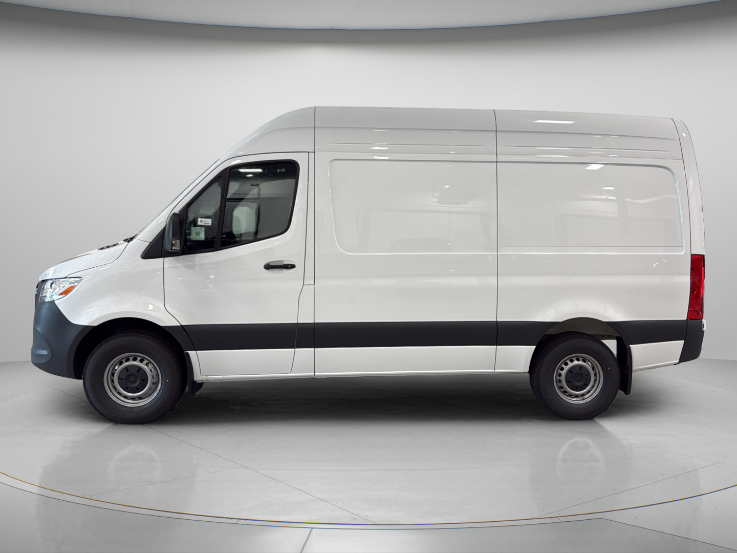 2026 Mercedes-Benz Sprinter Cargo Van Worker
