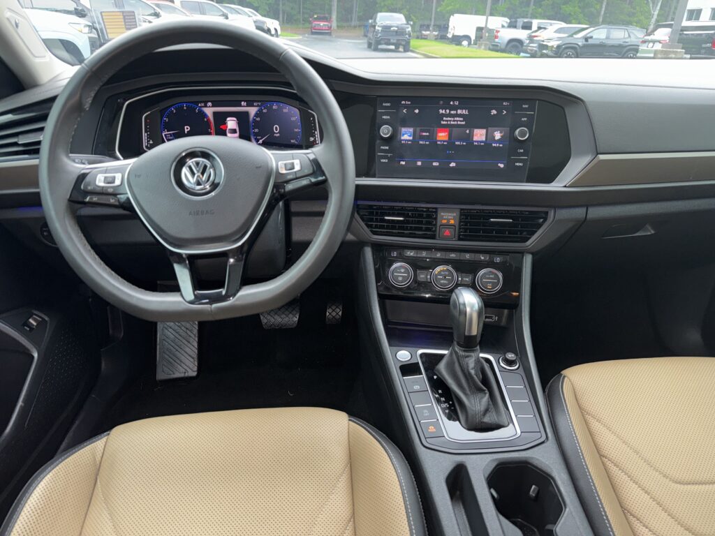 2020 Volkswagen Jetta SEL Premium