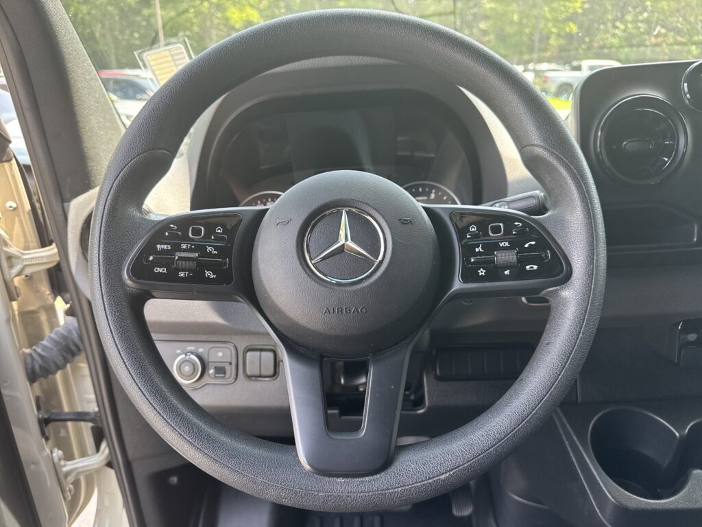 2024 Mercedes-Benz Sprinter Cargo Van