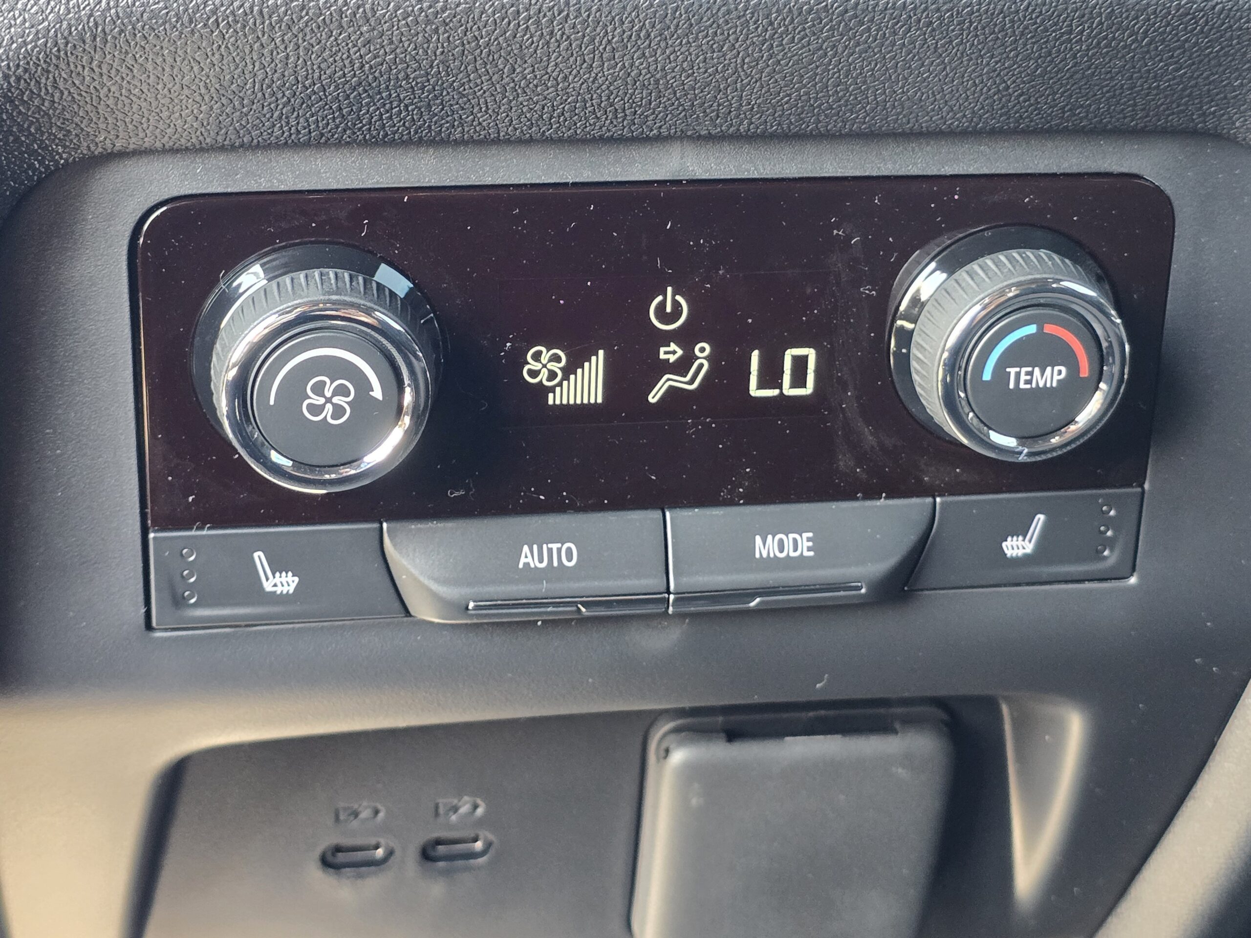 2026 Chevrolet Traverse FWD RS