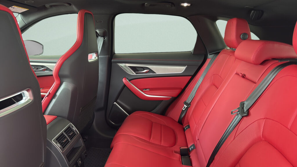 2026 Jaguar F-PACE R-Dynamic S