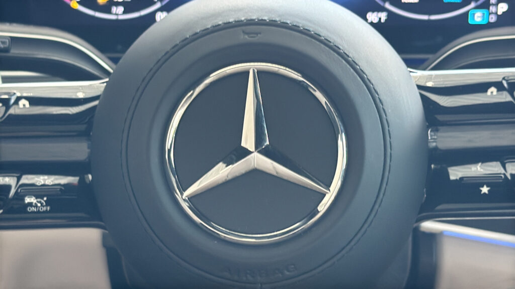 2025 Mercedes-Benz  GLS 450