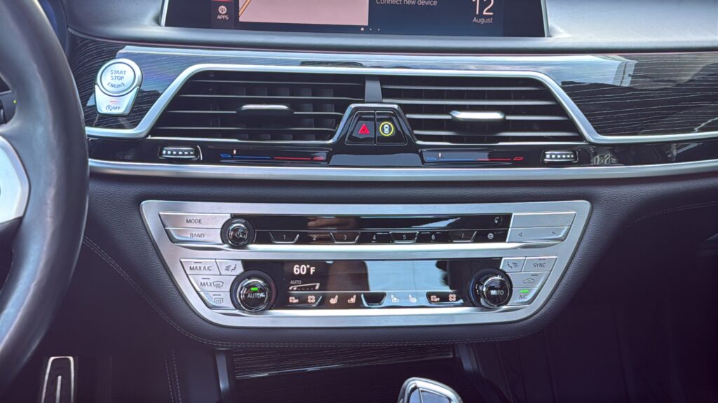 2022 BMW 7 Series 740i xDrive