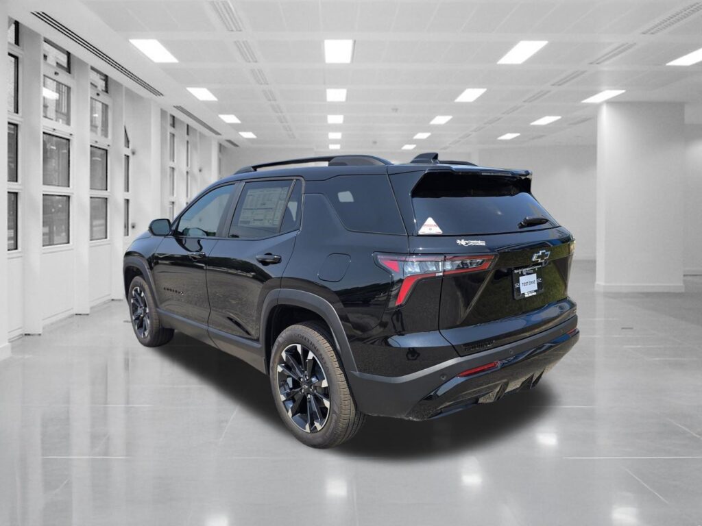 2027 Chevrolet Equinox FWD RS