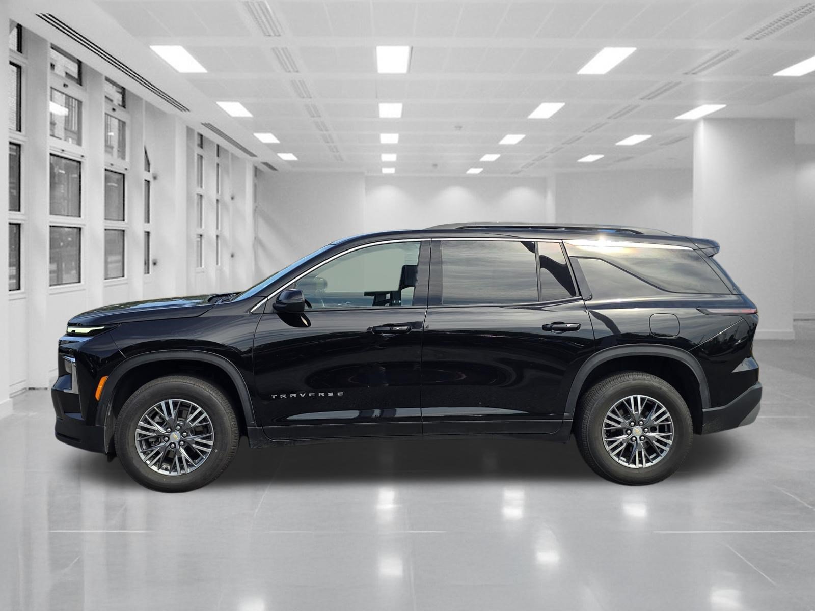 2025 Chevrolet Traverse FWD LT