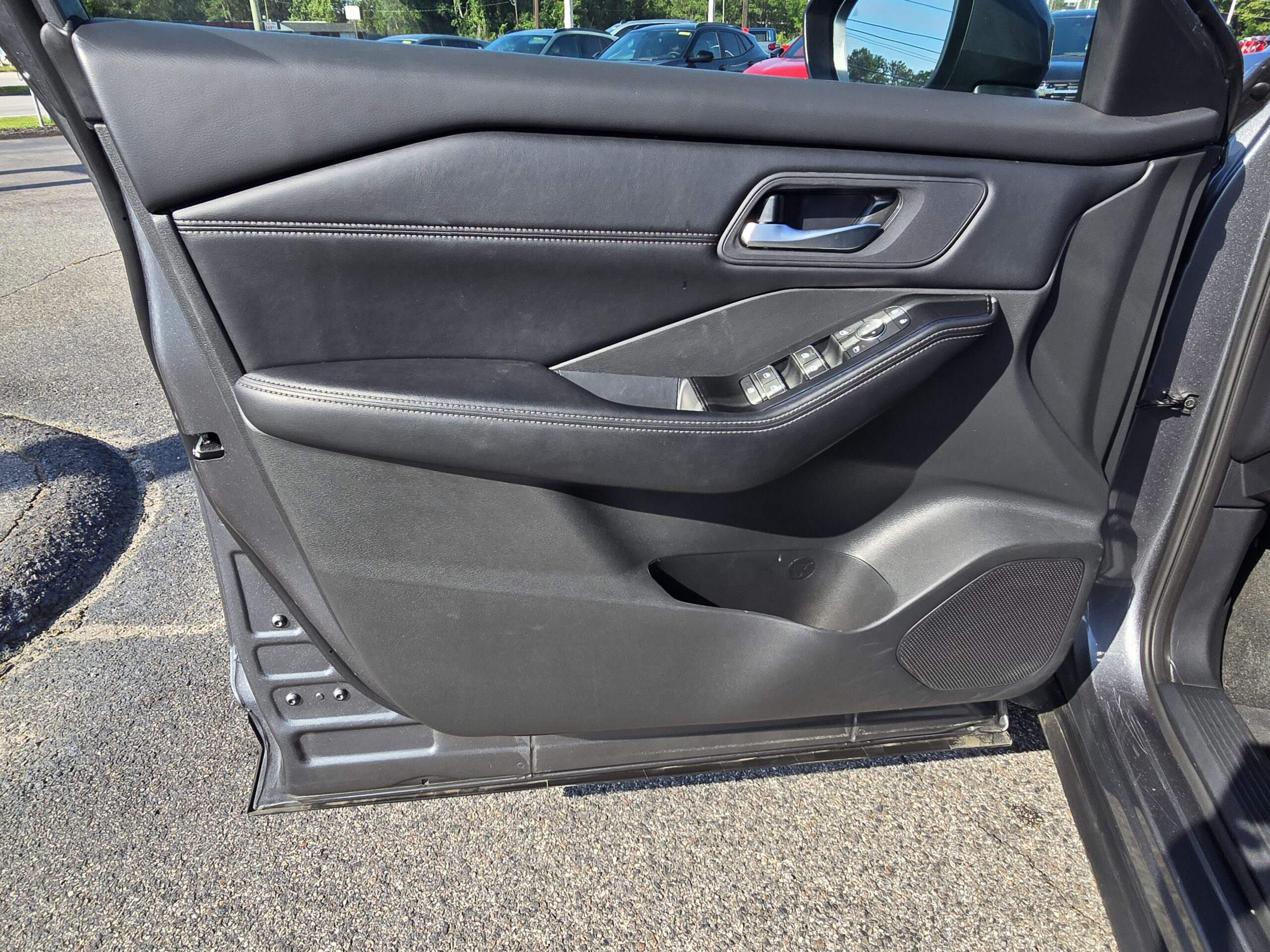 2026 Nissan Rogue SL